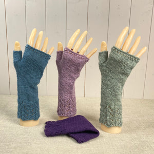 Lace Design Handwarmers Gift Bag